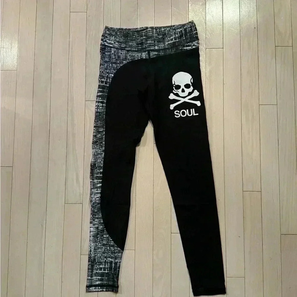soulcycle Pants - Soulcycle brand leggings